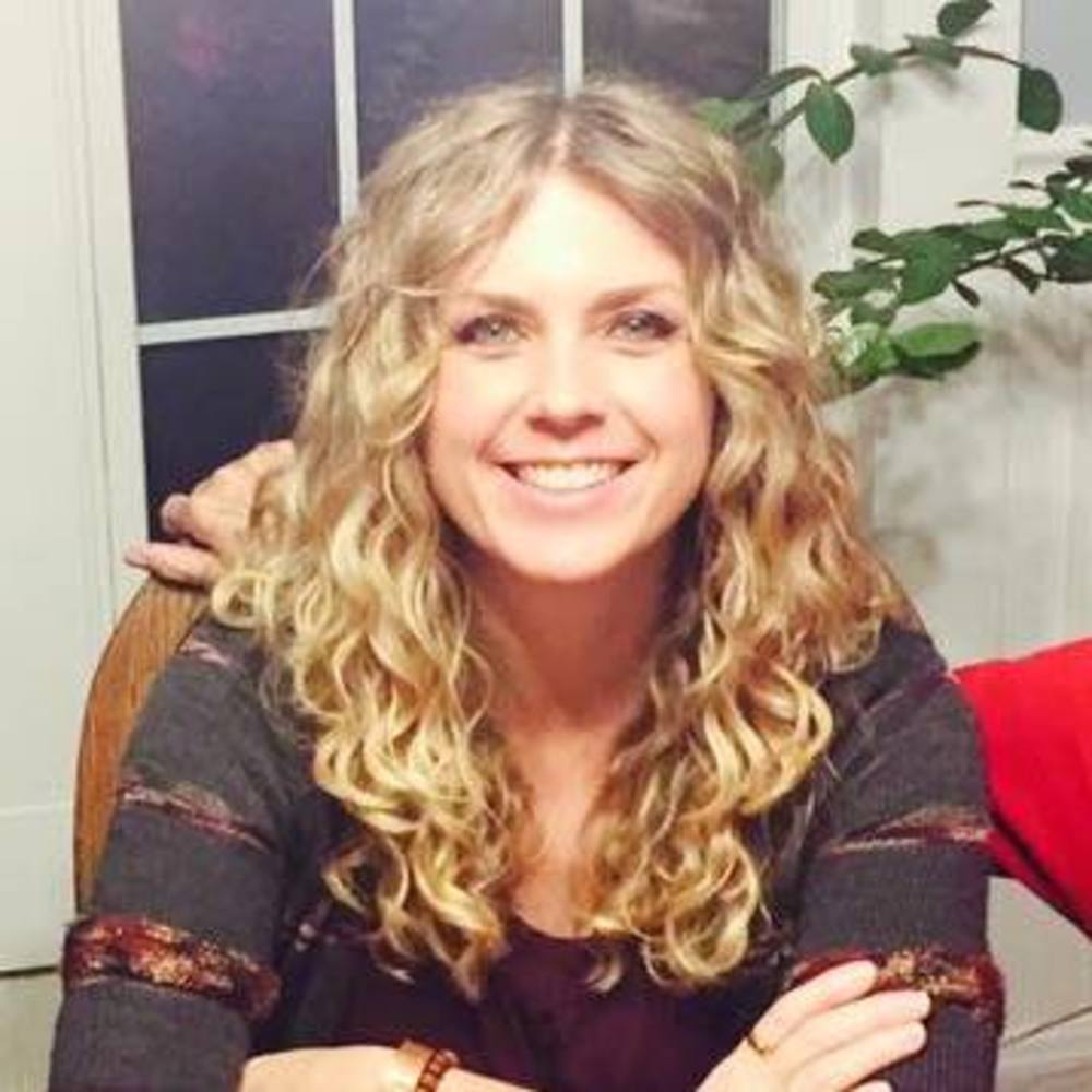 Meet your Posher, April